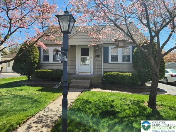 18 George Avenue, Upper Nazareth Twp, PA 18064