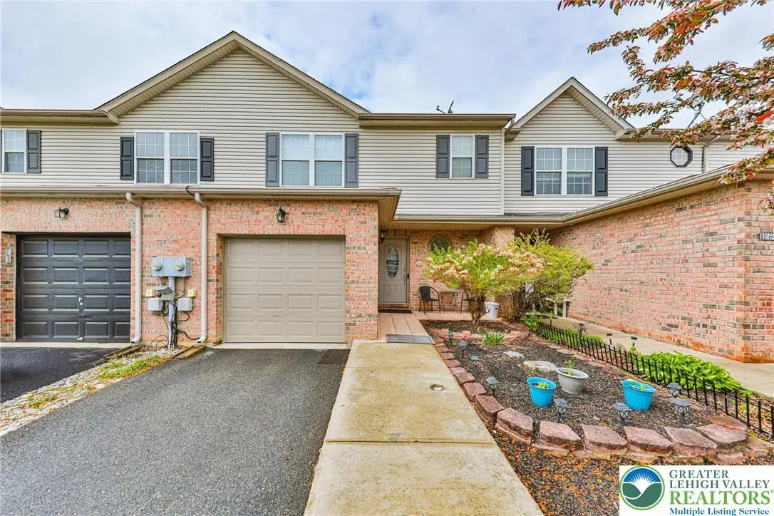 2575 Gillian Lane, Easton, PA 18040 - #1