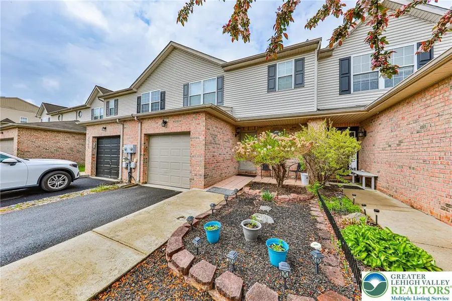 2575 Gillian Lane, Easton, PA 18040 - #3