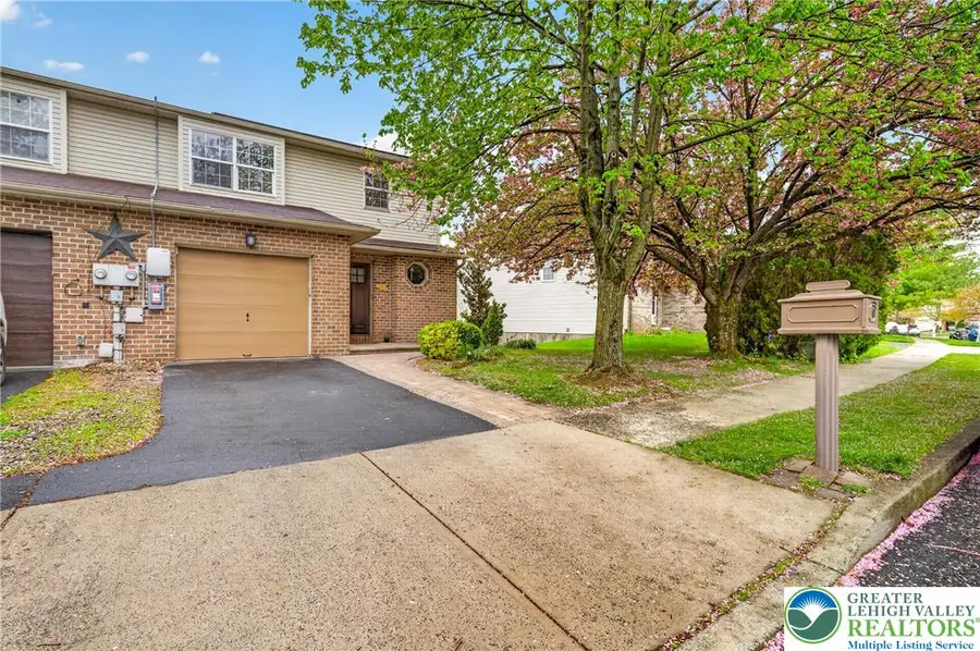 50 Olde Penn Drive, Palmer Township, PA 18045 - #2