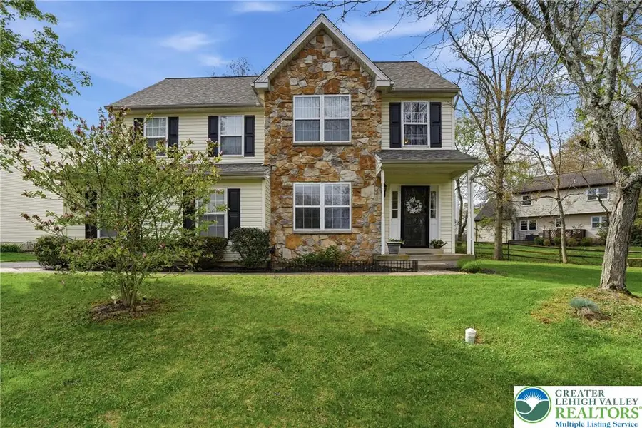 360 Essex Court, Perkasie, PA 18944 - #2