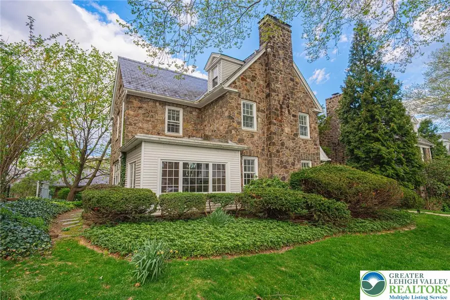 1716 Sycamore Street, Bethlehem, PA 18017 - #3