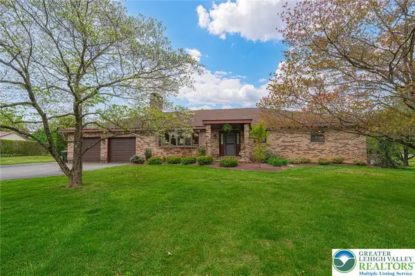 3838 Javalyn Court, Washington Twp, PA 18080