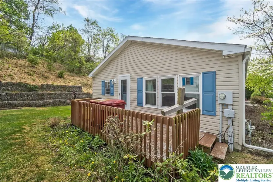 7 Abbey Road, Easton, PA 18040 - #3
