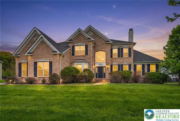 2005 Rainlilly Drive, Upper Saucon Twp, PA 18034