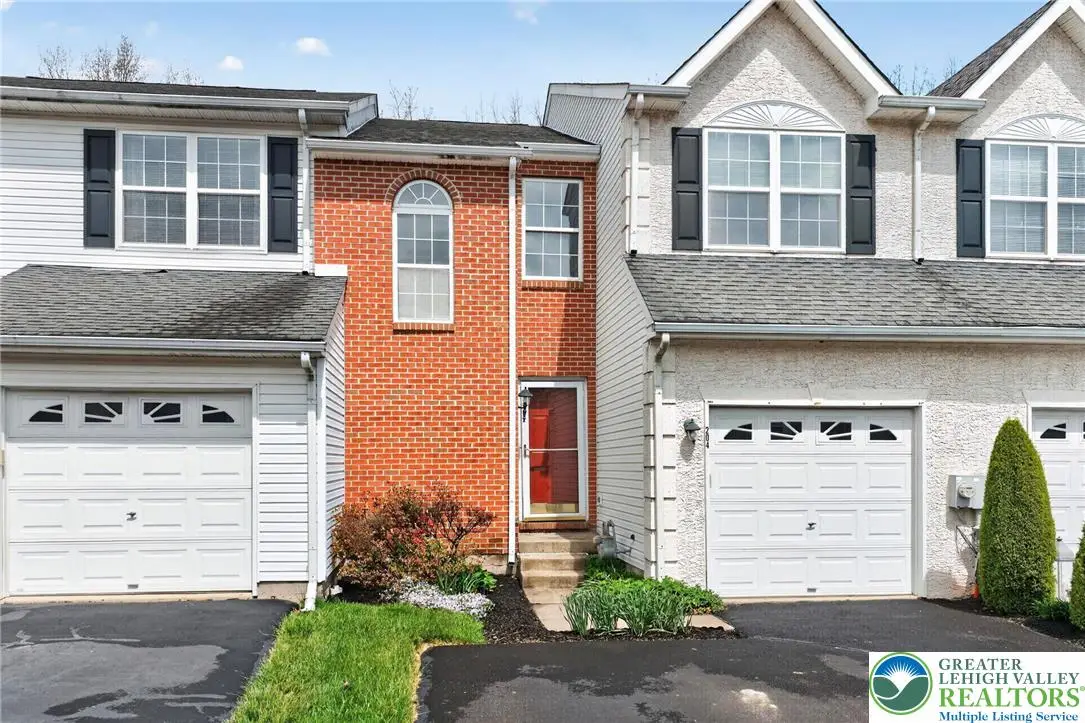 204 Hampshire Drive, Hilltown, PA 18960 - #1