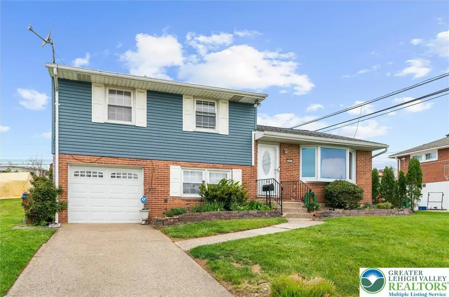 307 Sumner Avenue, Fullerton, PA 18052 - #2