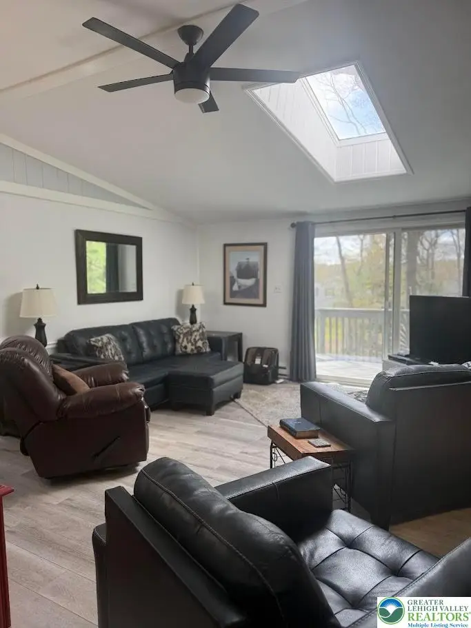 242 Mountain Lake Drive, Delaware, PA 18328 - #3
