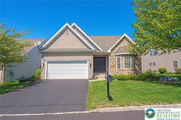 5010 Valley Stream Lane, Macungie Boro, PA 18062