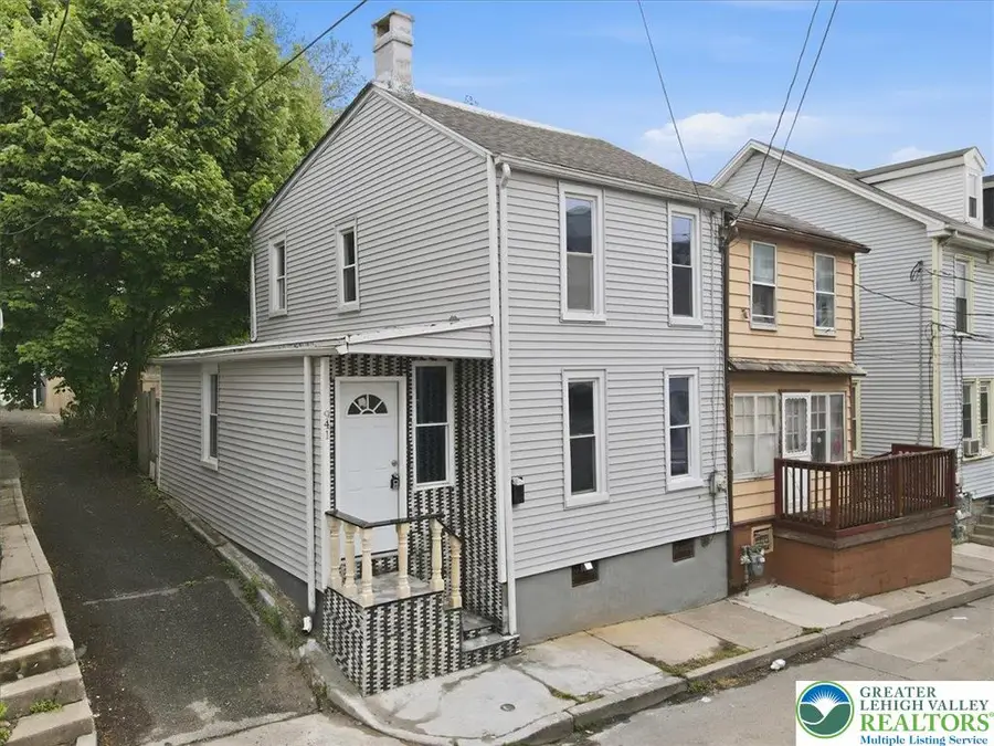 941 Pine Street, Allentown, PA 18102 - #2