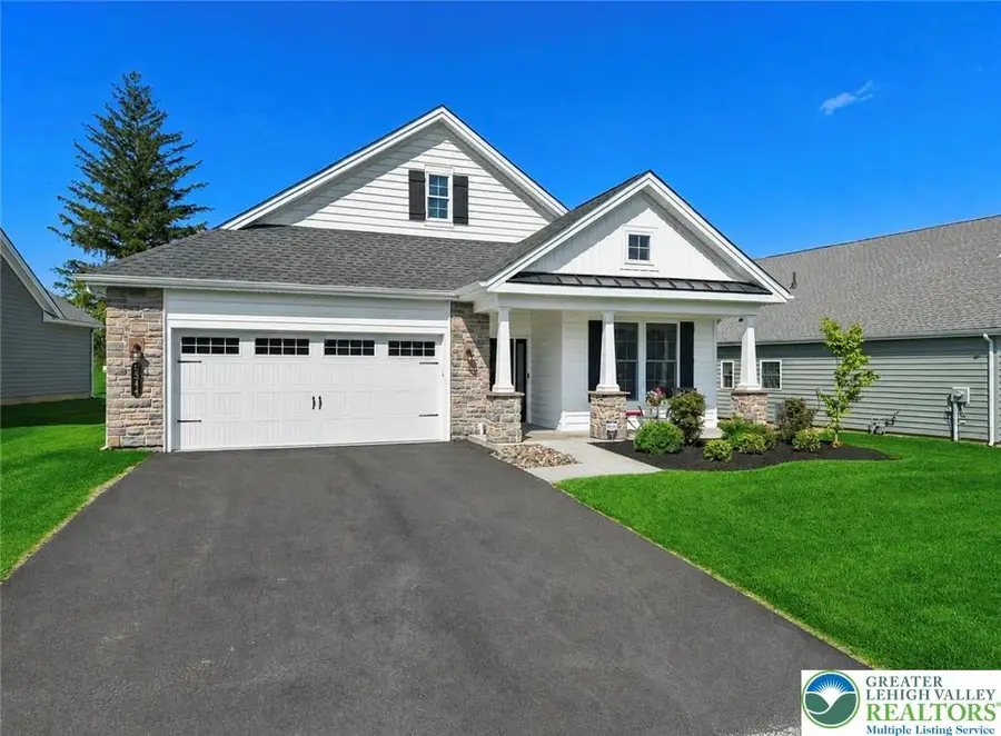 5544 Traditions Drive, Upper Saucon, PA 18036 - #2
