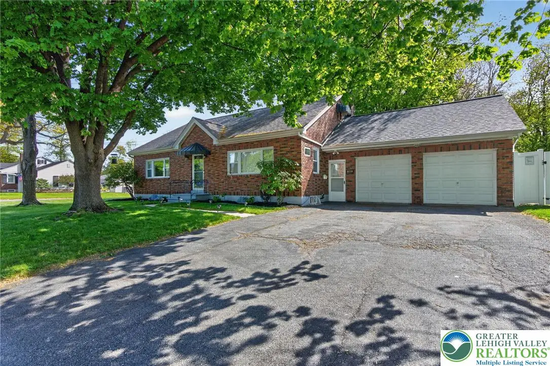 1445 Springhouse Road, South Whitehall, PA 18104 - #1