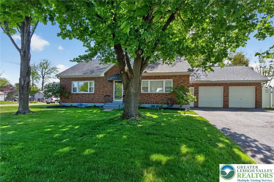 1445 Springhouse Road, South Whitehall, PA 18104 - #3