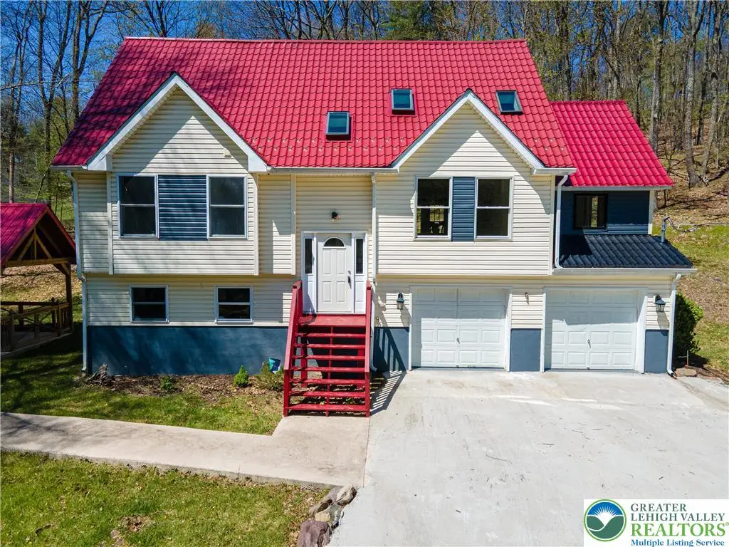 57 Lake Lane, Pocono, PA 18301 - #1