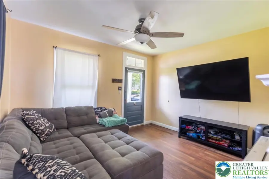 622 Lechauwecki Avenue, Fountain Hill, PA 18015 - #2