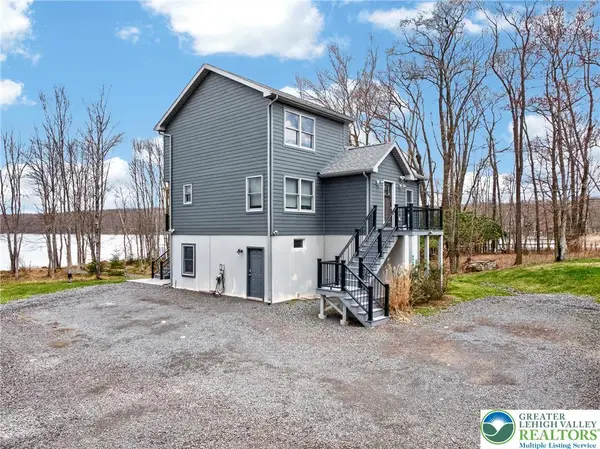 208 Phillips Road, Clifton Twp, PA 18424