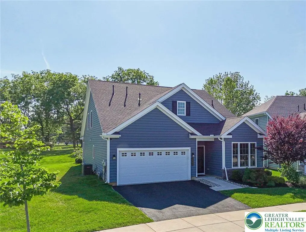 3903 Victors Way, Bethlehem, PA 18045 - #1