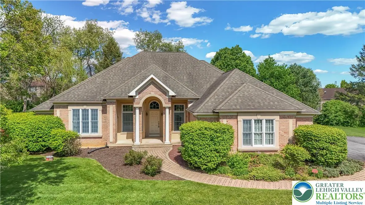 268 Jefferson Place, Lower Nazareth, PA 18020 - #1