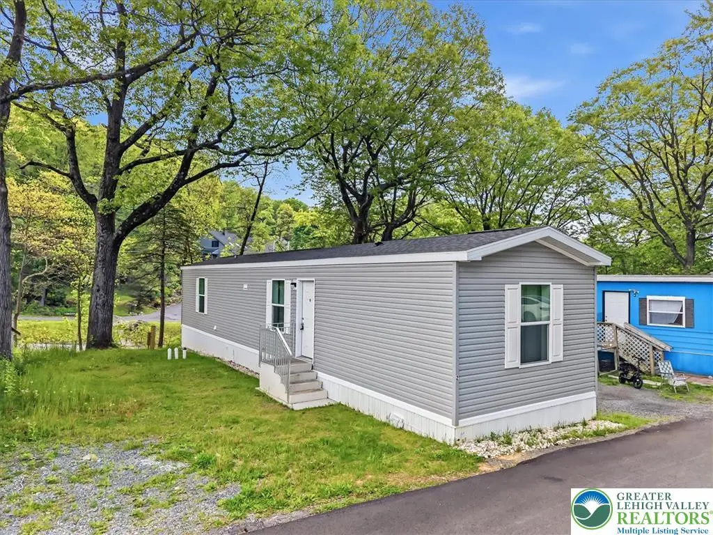 2 Indian Trail, Wind Gap, PA 18091 - #1