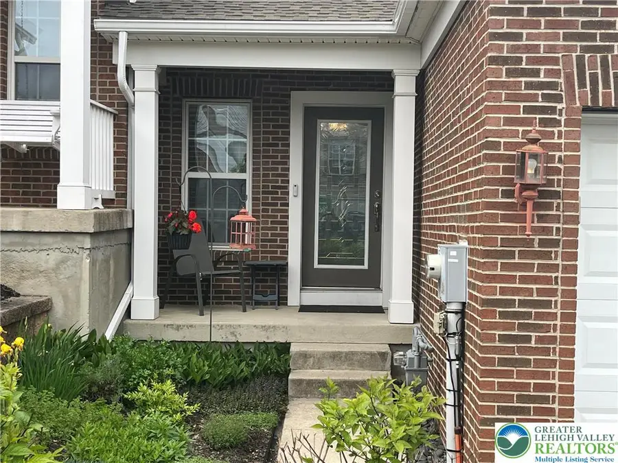 5223 Blue Sky Drive, South Whitehall, PA 18069 - #2