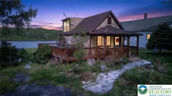 148 Sandy Beach Road, Clifton Twp, PA 18424