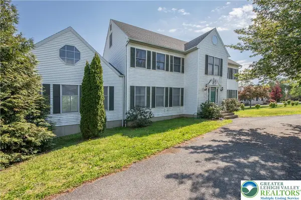 547 Roberts Road, Bushkill Twp, PA 18064