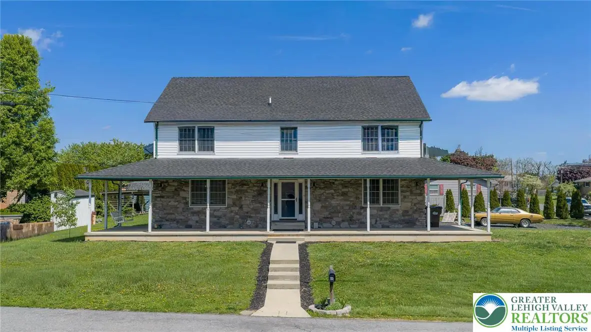 44 W 4th Street, Eastlawn Gardens, PA 18064 - #1