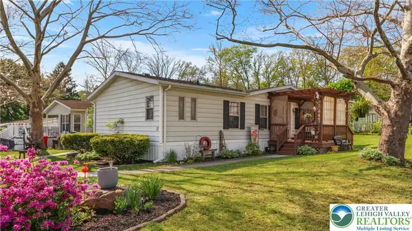 17 Valley View Drive, Moore Twp, PA 18014