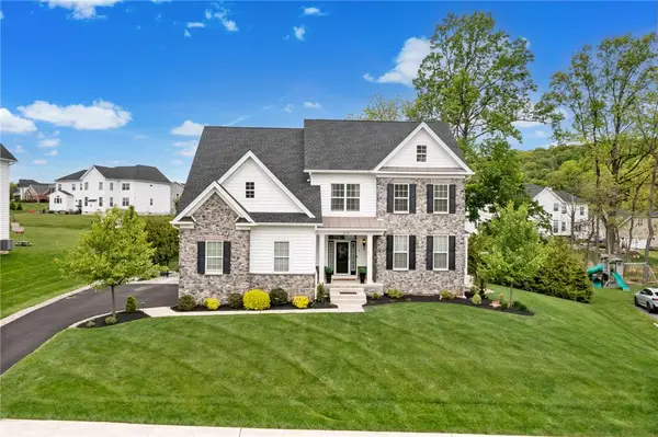6436 Fox Glove Lane, Upper Saucon Twp, PA 18034