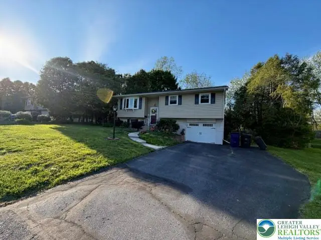 1151 Whitman Street, South Whitehall, PA 18104 - #2