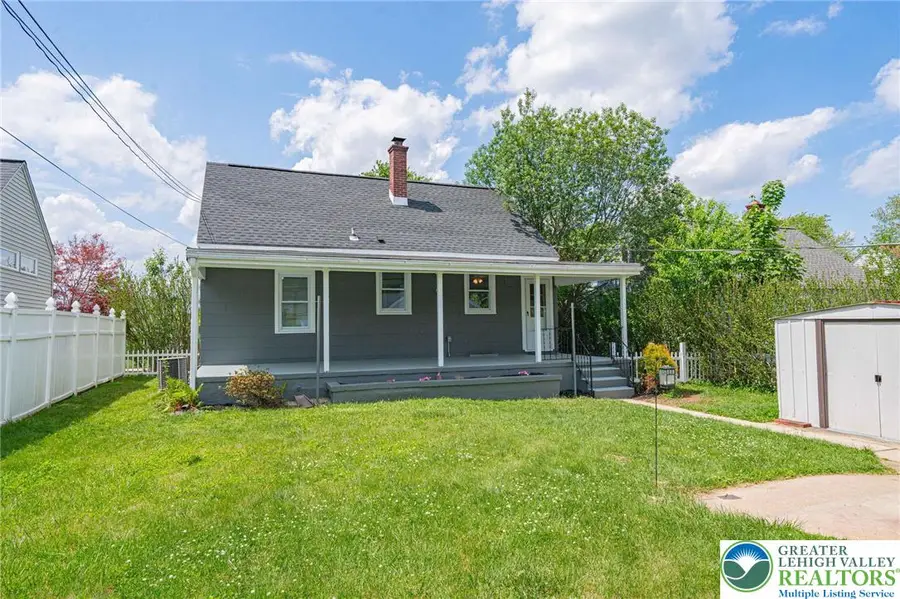 178 W Berger Street, Emmaus, PA 18049 - #2