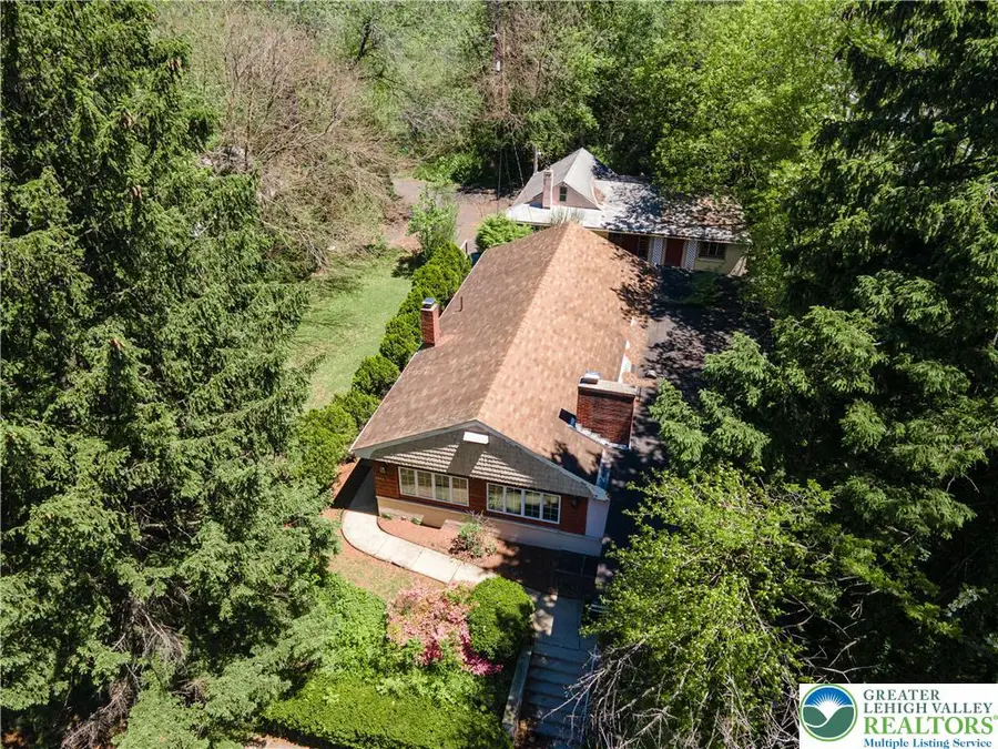 1409 N 18th Street, South Whitehall, PA 18104 - #2