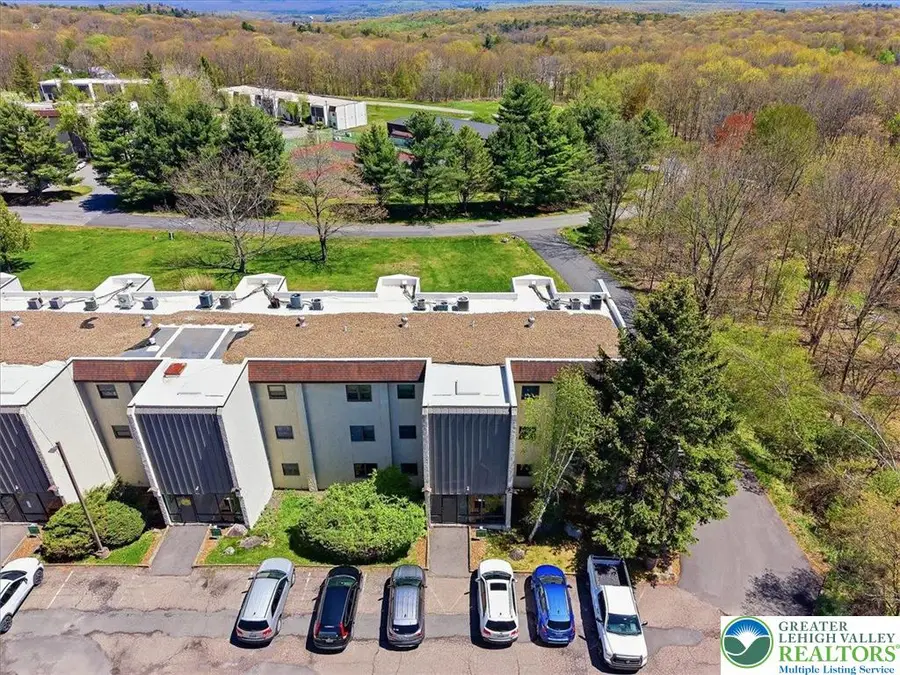 146 Foxfire Drive #307, Mount Pocono, PA 18344 - #2
