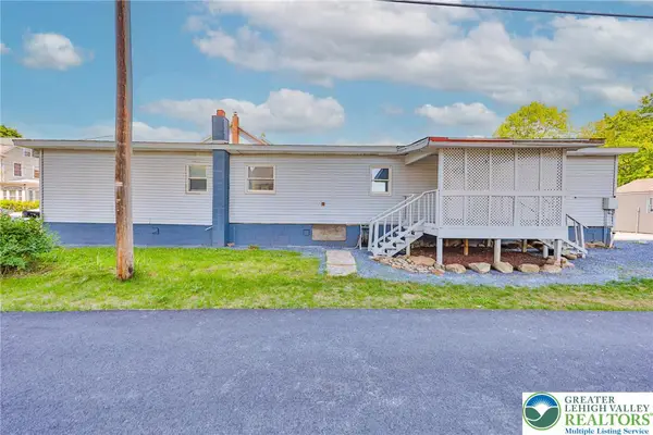 237 White Street, Weissport Boro, PA 18235