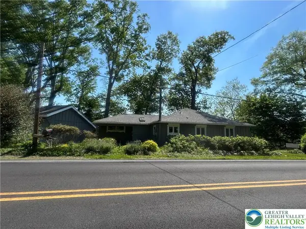 4379 River Road, Upper Mt Bethel Twp, PA 18343