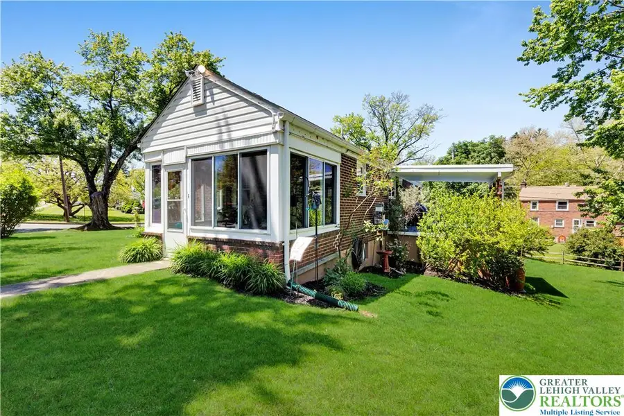 1124 Beverly Avenue, Bethlehem, PA 18018 - #3