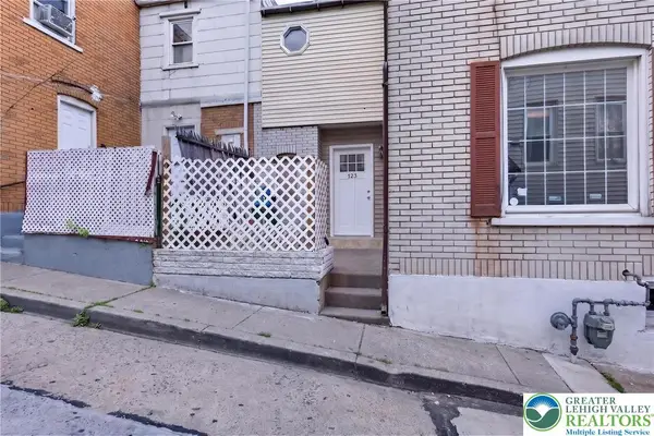 123 Blank Street, Allentown City, PA 18102