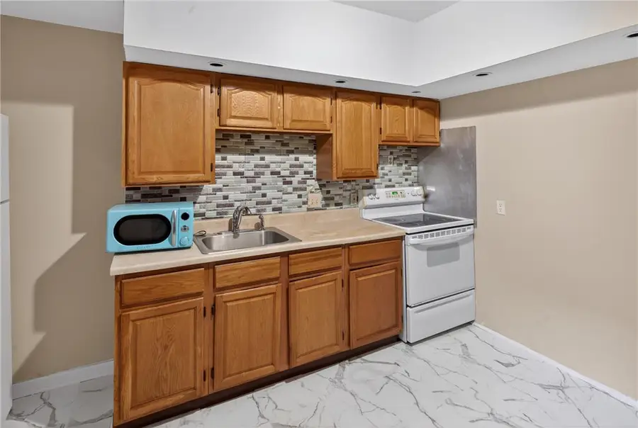 123 S Blank Street, Allentown, PA 18102 - #3