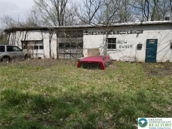 4250 Lehigh Drive, Lehigh Twp, PA 18088