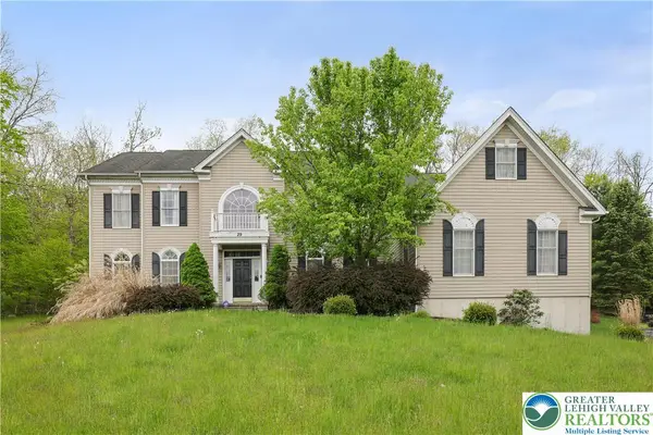 258 Rising Meadow Way, East Stroudsburg, PA 18302
