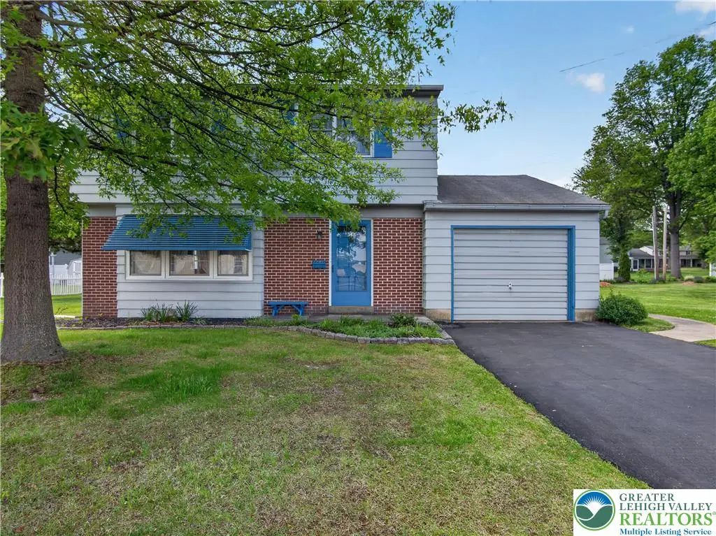 348 S 9th, Quakertown, PA 18951 - #1