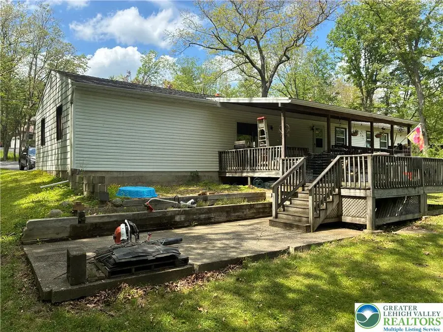 161 Glenoak Drive, East Stroudsburg, PA 18301 - #3