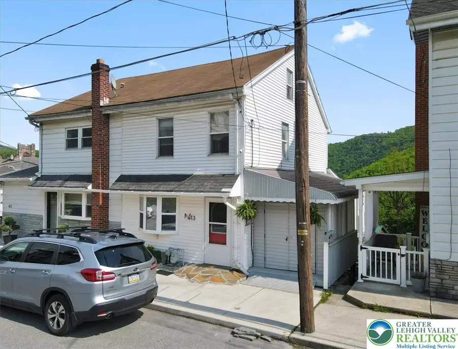 413 South Avenue, Jim Thorpe, PA 18229 - #3
