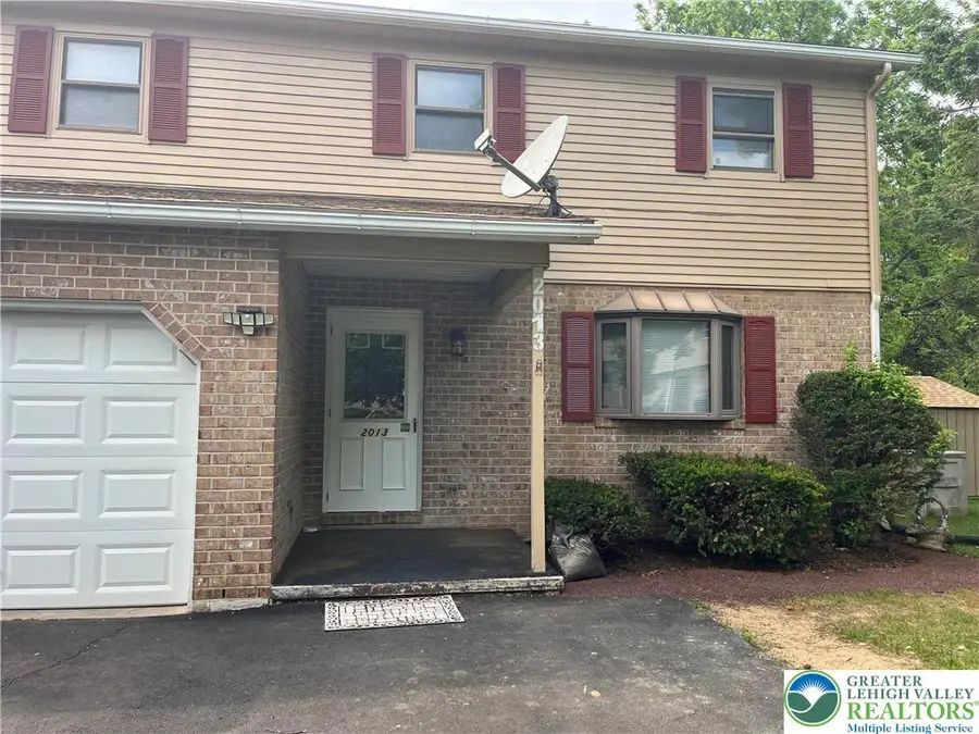 2013 W Columbia Street, South Whitehall, PA 18104 - #2