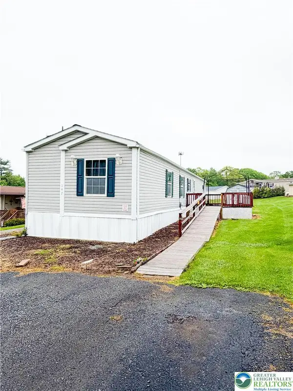 147 Ashley Lane, East Penn Twp, PA 18235