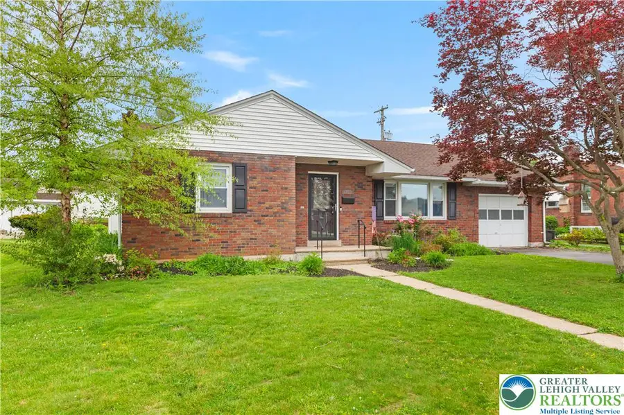 1822 Elmwood Drive, Fullerton, PA 18052 - #3