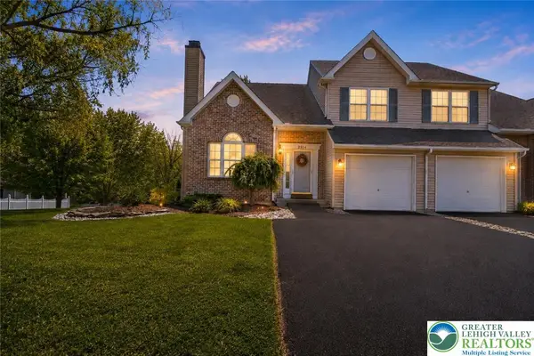 2314 Red Maple Drive, North Whitehall Twp, PA 18037