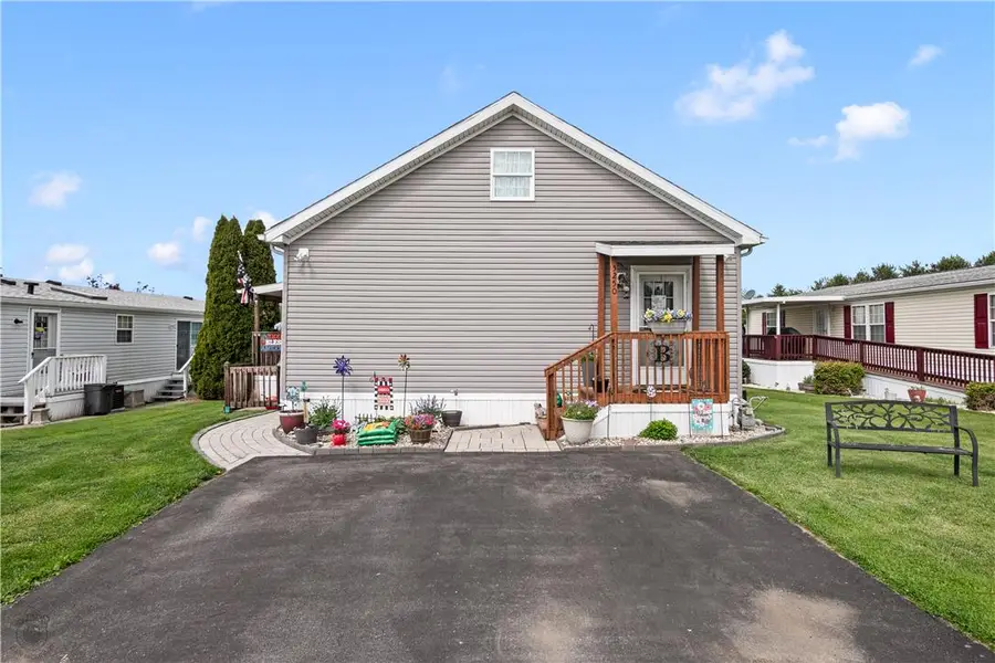 5250 Brunswick Lane, Lower Macungie, PA 18062 - #2