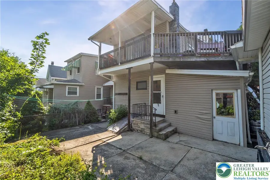 310 W Patterson Street, Lansford, PA 18232 - #2