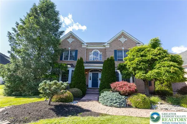 4508 Homestead Drive, Lower Nazareth Twp, PA 18064